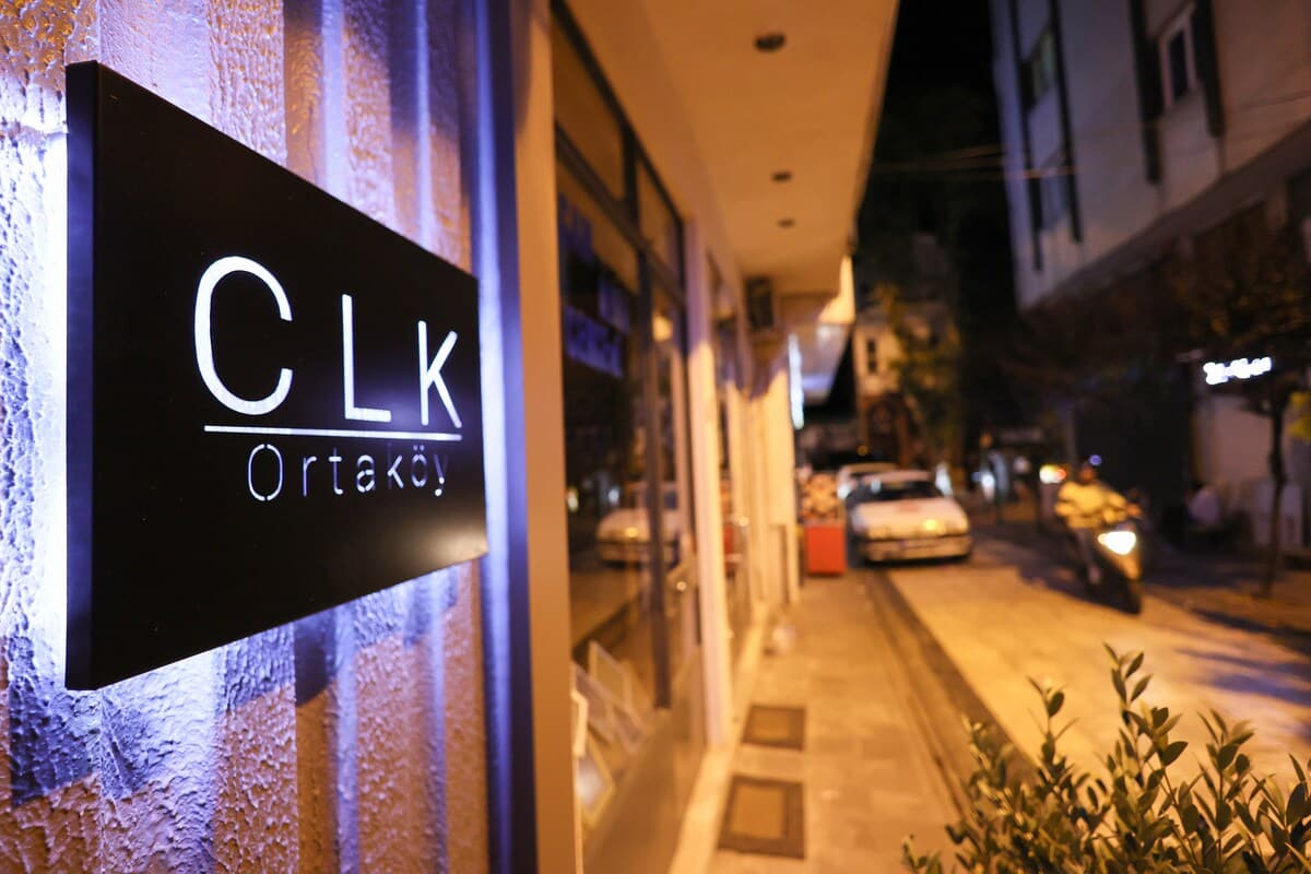 Ortaköy Merkezinde Şık Stüdyo Oda