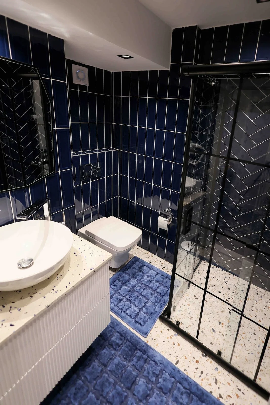 Ortaköy Ana Caddesine Yakın Stüdyo